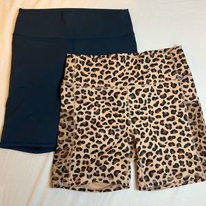Set of 2 Fabletics Powerhold Shorts XL